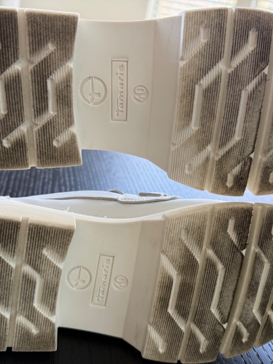 Tamaris White Leather Loafers – Women’s EU 40 US 9 - Picture 9 of 9